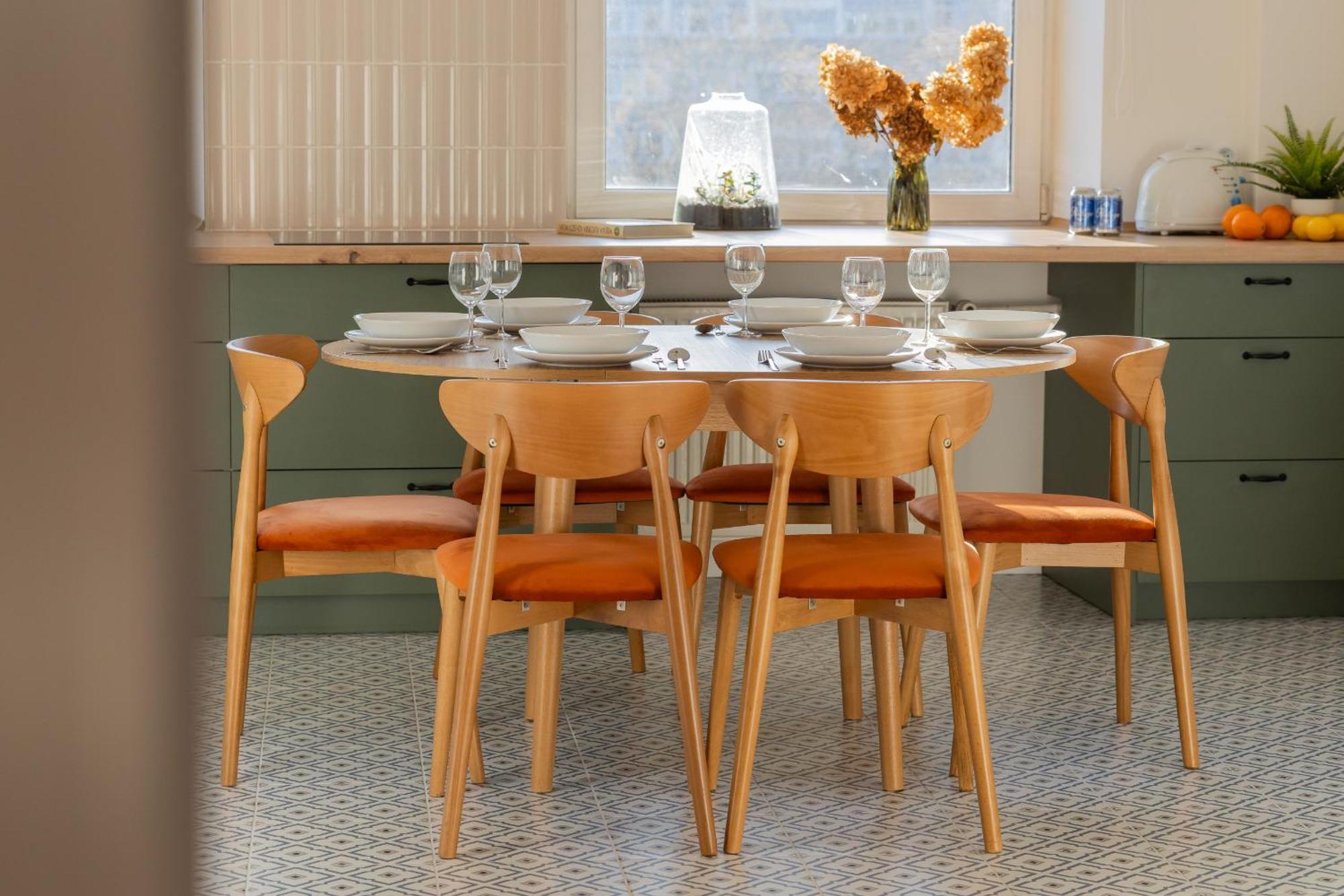 Apartment For 6 People Near Royal Baths Park By Renters Prestige Варшава Экстерьер фото